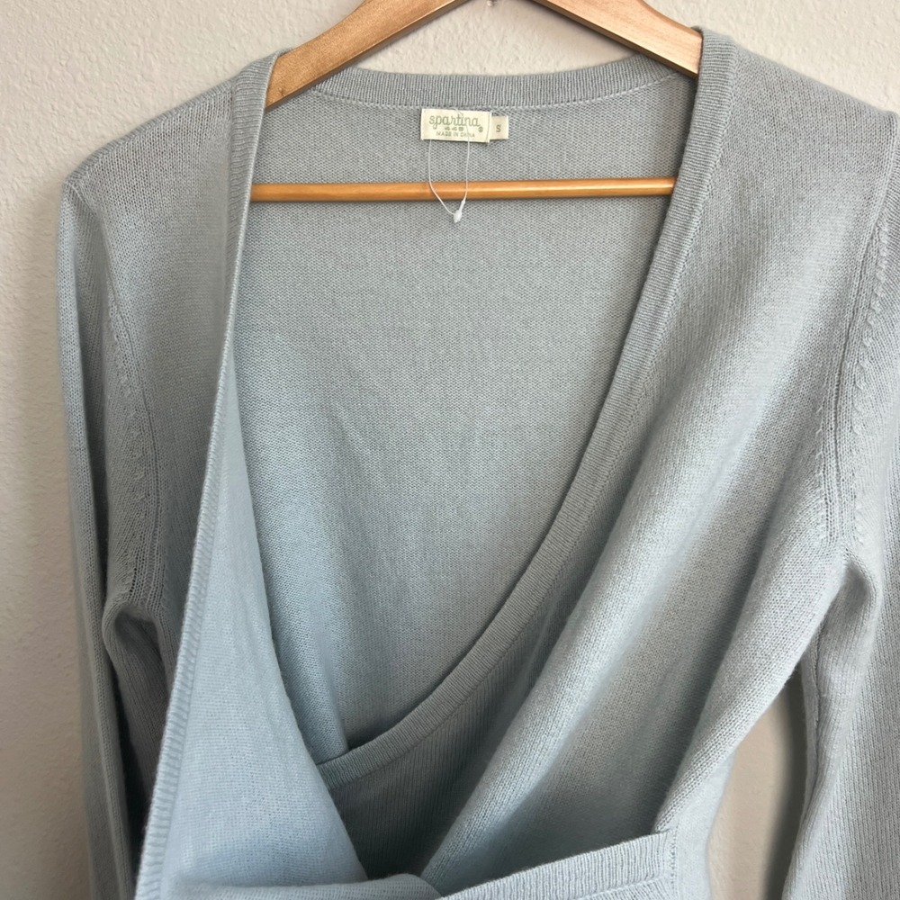 Spartina 449 Cashmere Blue Wrap Sweater Long Sleeve Button Cuff Knit Top Small - Picture 8 of 10